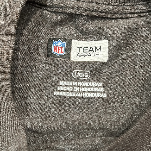 NFL Patriots Graphic T-Shirt - Picture 4 of 5